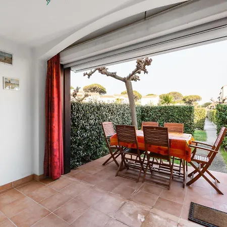 Apartment 1 Bedroom Mezzanine For 4 *