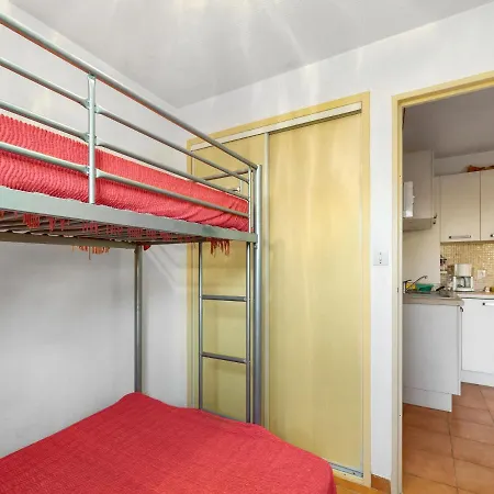 Apartment 1 Bedroom Mezzanine For 4 *
