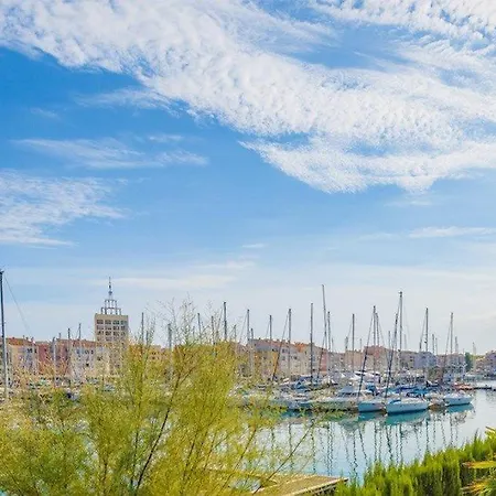 1 Bedroom Mezzanine For 4 Apartment Agde